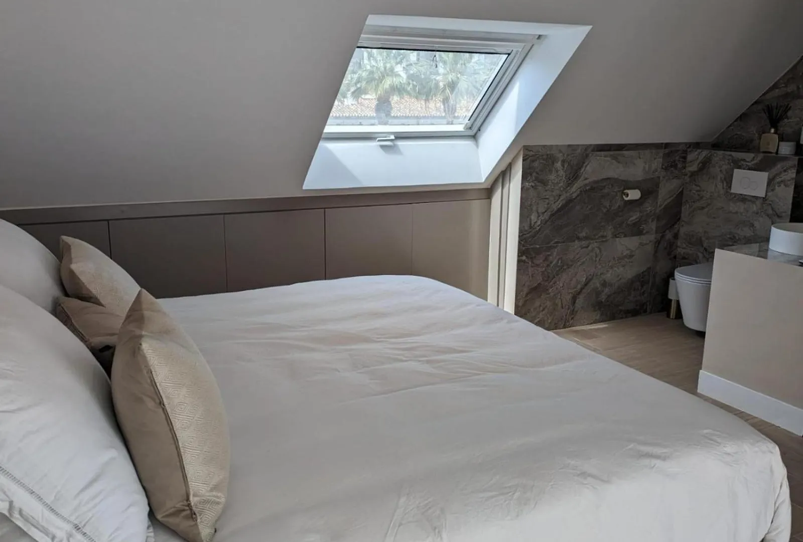 베날마데나코스타 Duplex Plaza Ole 아파트